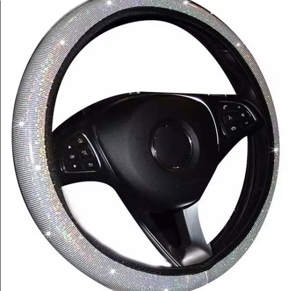 Car accessories - Picture 1 of 5